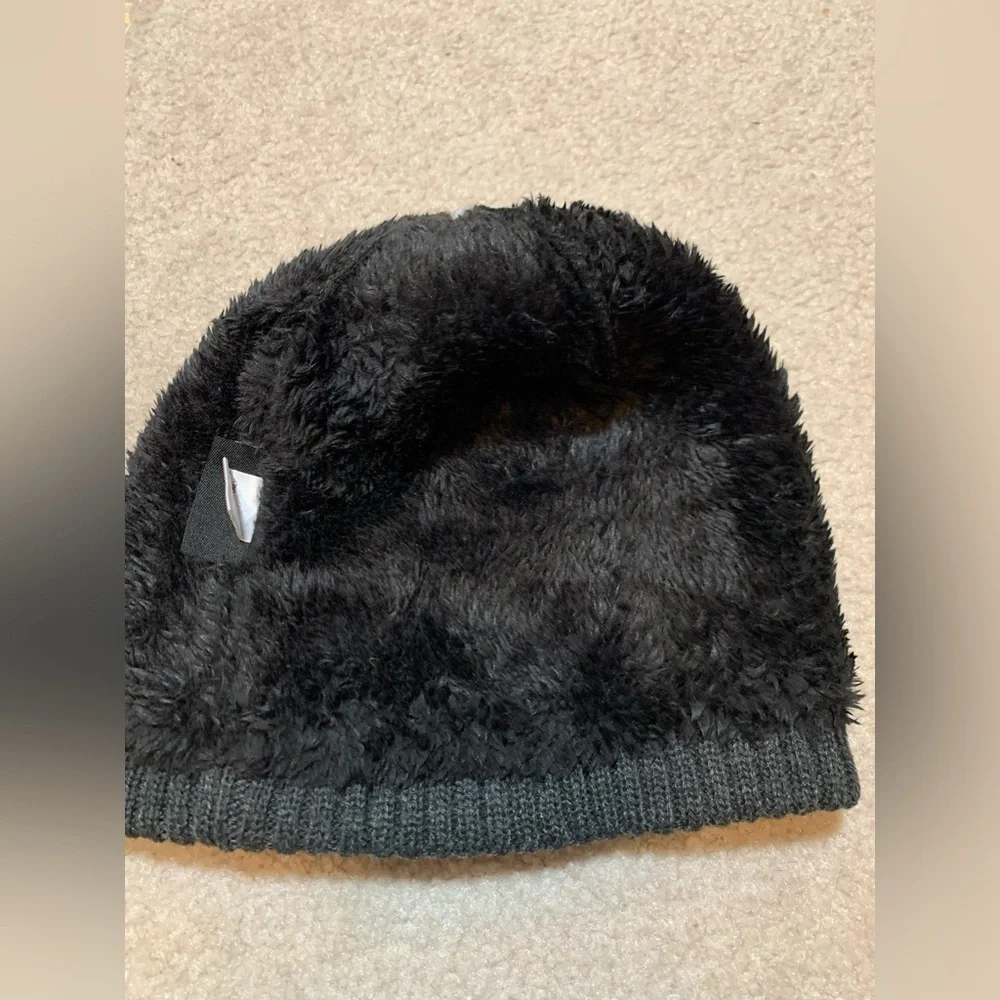 NWT Kenneth Cole Reaction Charcoal Lined Herringbone Knit Beanie Unisex - Picture 2 of 6